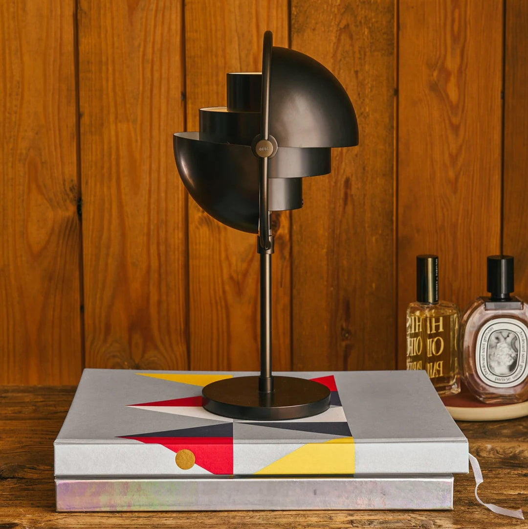Artelux Deformed Ball Table Lamp