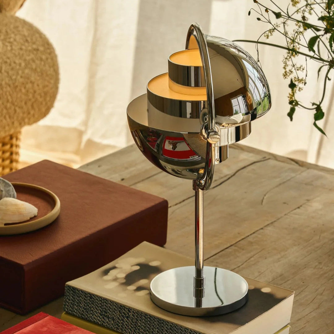 Artelux Deformed Ball Table Lamp