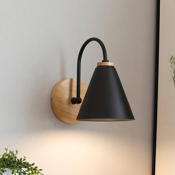 Kona Nordic Wall Lamp - Vakkerlight