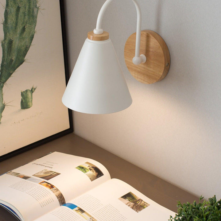 Kona Nordic Wall Lamp - Vakkerlight