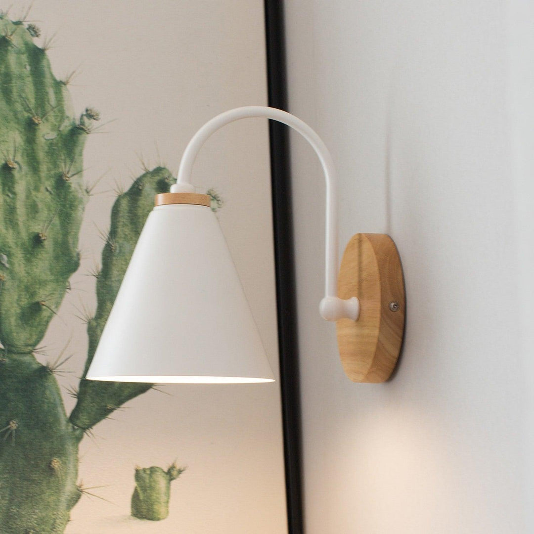Kona Nordic Wall Lamp - Vakkerlight