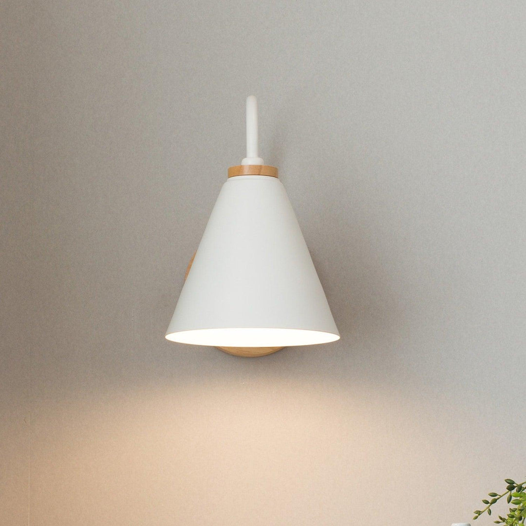Kona Nordic Wall Lamp - Vakkerlight