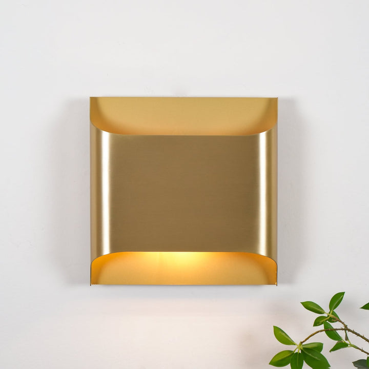 Artelux Leclerc Brass Wall Sconce