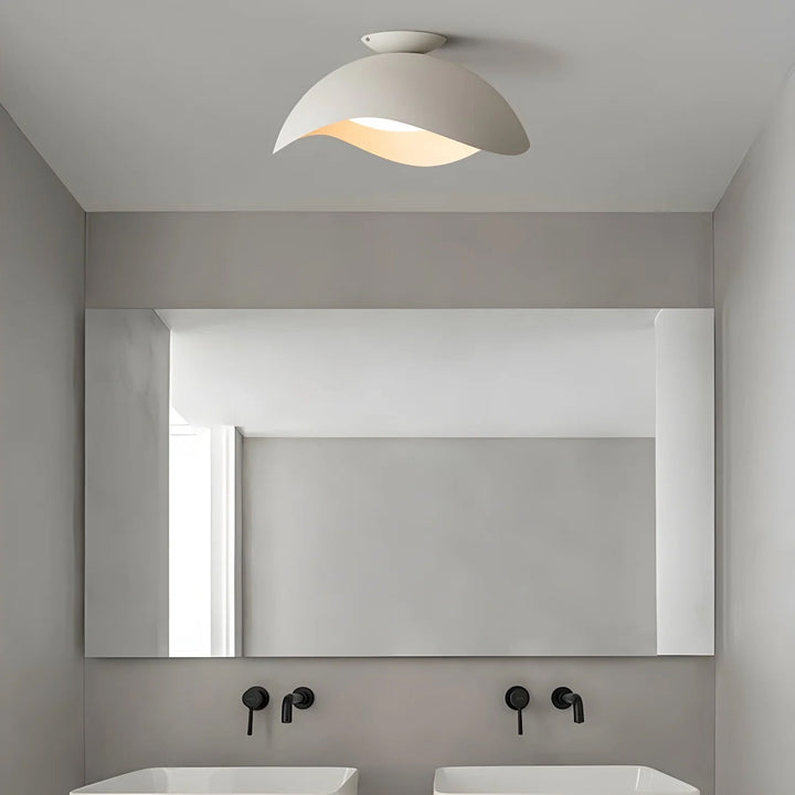 Serene Wave Ceiling Light - Vakkerlight