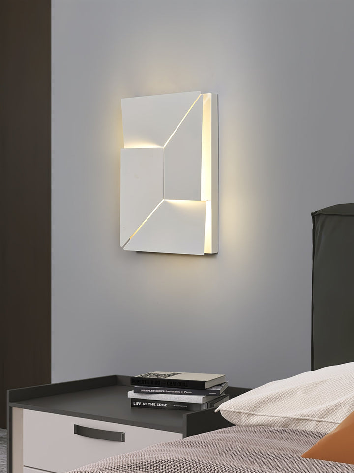 Shadows Grand Sconce-Artelux Atelier